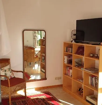 Ulinde Apartment